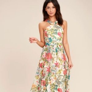 Lulu’s Lilja Cream Floral Print Maxi Dress
